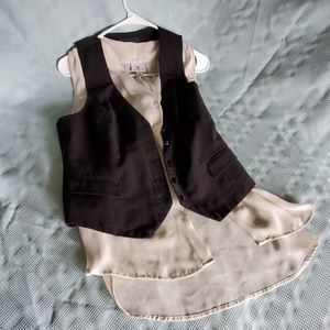 FINAL PRICE!!! H&M Black Fitted Womans Tuxedo Vest